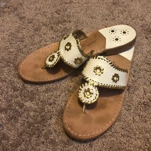 EUC White and gold Classic Jack Rogers Sandals